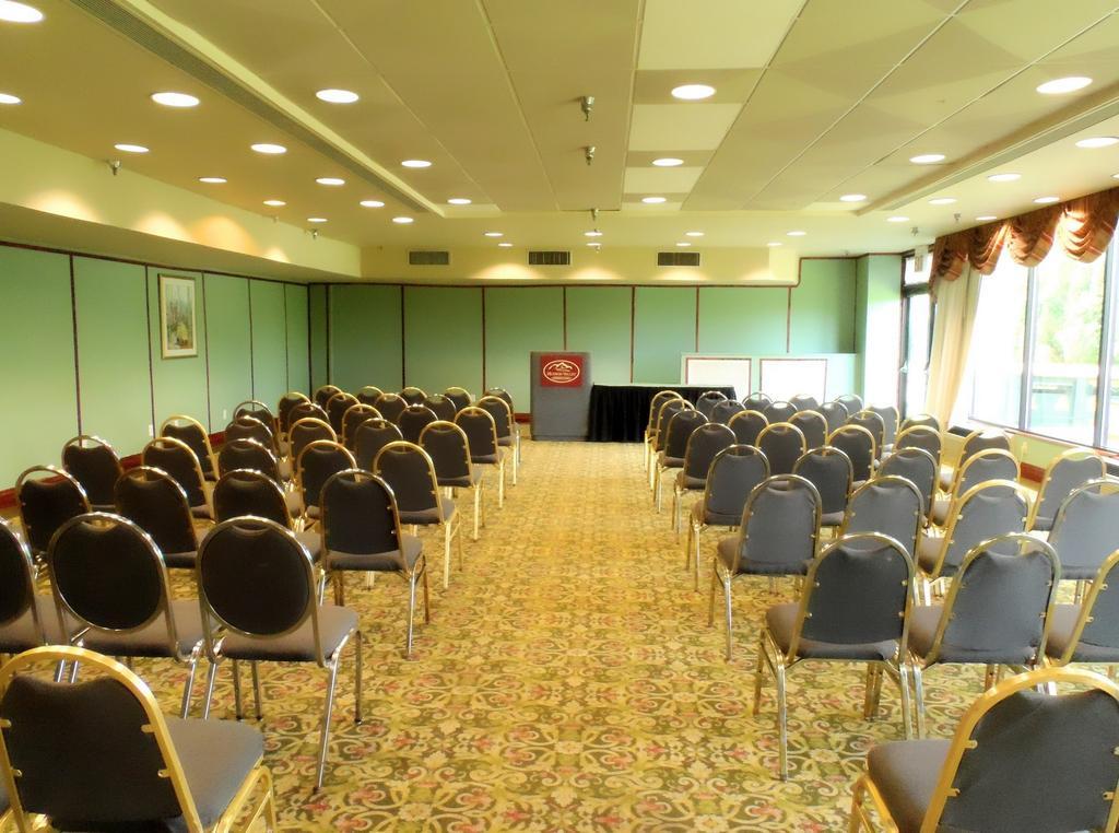 Hudson Valley Resort & Spa Kerhonkson Екстер'єр фото